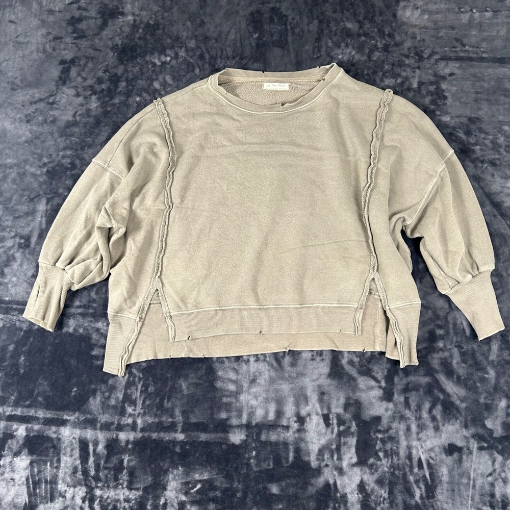 We The Free Sweatshirt Womens XS Brown Distressed Exposed‎ Seam Pullover